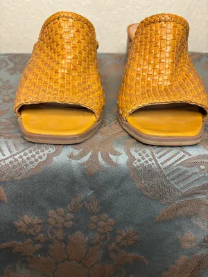 Downeast Natural Tan Leather Woven Open Toe Heeled Mule Size 10 thumbnail 3