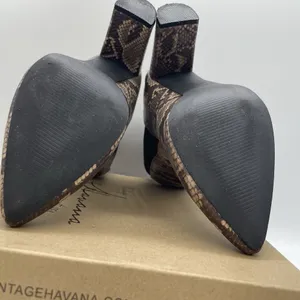 Vintage Havana Womens Size‎ 10 Ellen Taupe Snakeskin Pointed Toe Booties Heels thumbnail 9
