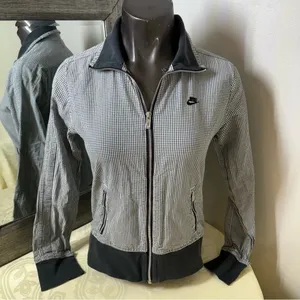 Vintage 90’s Nike Black and White Bomber Jacket with Stand-Up Collar thumbnail 2