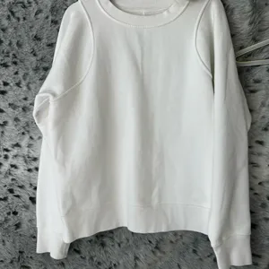 1024. Lululemon Loungeful Crewneck Pullover cream sz ptp 21. No sz tag thumbnail 4