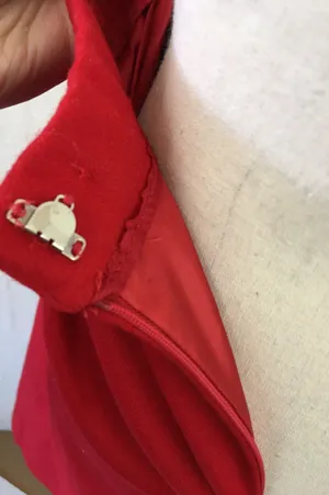Vintage 80s 90s Red Wool Straight Midi Skirt 12 Career Pencil Holiday thumbnail 4