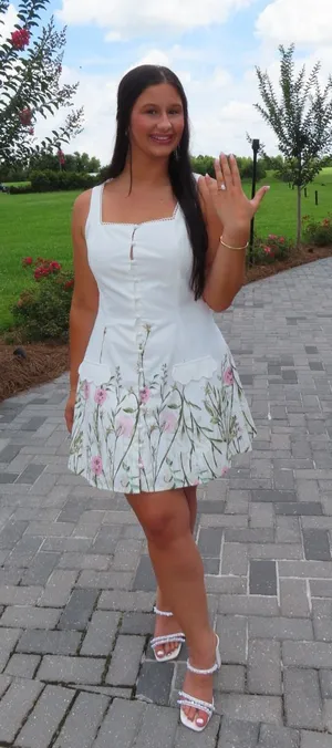 En Saison Esmeralda Mini Dress White Size M thumbnail 1