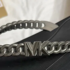 Michael Kors Flip-Flops 8  thumbnail 8