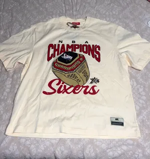 Mitchell & Ness 76ers Tee thumbnail 1