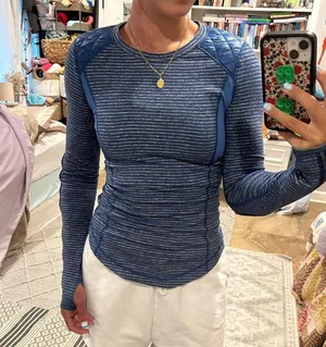 Run Ice Queen Long Sleeve Slope Stripe Limitless Blue thumbnail 1
