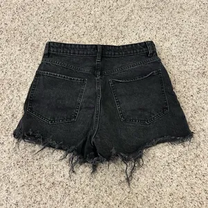 ‼️Zara Denim Shorts‼️ thumbnail 3