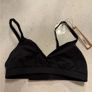 Skims Crossover Bralette Onyx new with tags thumbnail 4