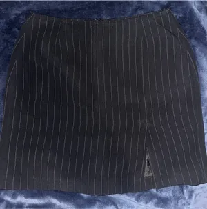 DKNY pencil Skirt thumbnail 1