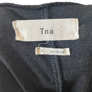 TNA Charcoal Gray Washed‎ Black Tank Top Sleeveless Trapeze Casual Summer thumbnail 4