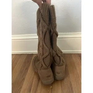 Ugg Classic Women’s Tall Chunky Knit Boot Size 6 Chestnut Brown Fall Winter thumbnail 4