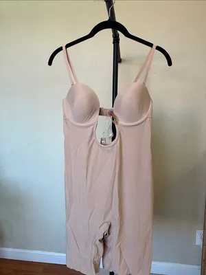 SKIMS All In ONE Deep Plunge Shapewear Mid Thigh Bodysuit size L Clay NWT thumbnail 4