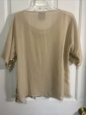 Romeo & Juliet Couture Gold Sequin Short Sleeve Blouse thumbnail 3