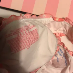 Victorias Secret The cheeky ruffle Small thumbnail 5