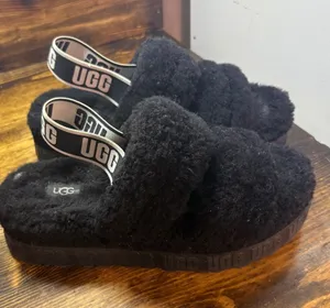 Ugg black fluffita platform slippers size 8 thumbnail 1