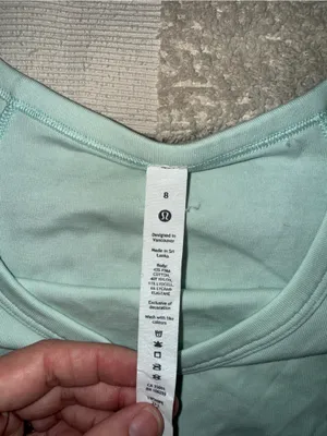 Lululemon Ribbed‎ Held Tight Tee size 8 thumbnail 3