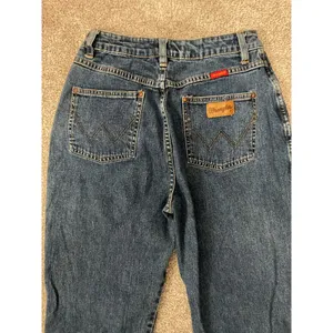 Wrangler Women's Cowboy Cut Classic Western Style Jeans, 5/6x32 thumbnail 7