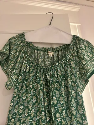 Max Studio Green Floral Mini Dress thumbnail 2