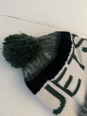 New York Jets New Era 2017 Official Sideline Sport Knit Hat thumbnail 6