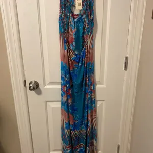 Julia Tropical Hibiscus Maxi Dress Womens Small Turquoise Red Fringe Cutout Back thumbnail 6