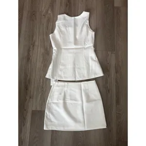 Commense Minimalist Elegant Sleeveless Square Neck Old Money Skirt Set White M thumbnail 4