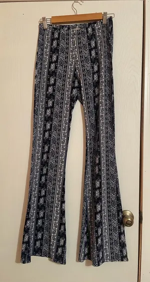 Daily Special Navy and White Patterned Women's Flare Pants, soft. thumbnail 1
