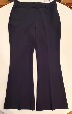 Express | ladies Editor Flare , dress pants. Size: 12S thumbnail 16