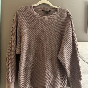 Cozy Mauve Sweater with Braided Sleeves thumbnail 1