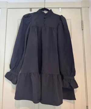 NWT H&M dress thumbnail 1