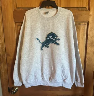 Detroit Lions sweater! NFL Gray Sweatshirt with Blue sequins Lion Logo size XXL thumbnail 2