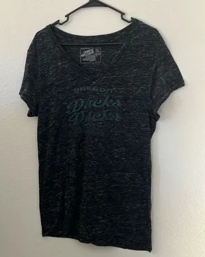 FINAL MARKDOWN Campus heritage Oregon ducks t shirt xl thumbnail 1