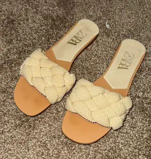 Zara white sandals thumbnail 2