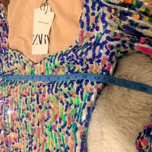 Zara Limited Edition 2019 Multicolored Sequin Mini Dress Size XS - NWT thumbnail 12