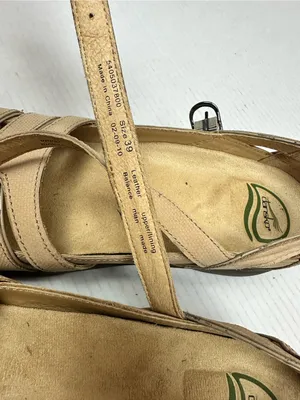 Dansko Womens Kiera Cream Nubuck Shoes Eu 39 - Us 8.5/9.0 thumbnail 12