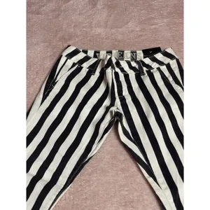 Women's/Juniors V.I.P. Black & White Stripe Size‎ 1/2 New I0200 thumbnail 3