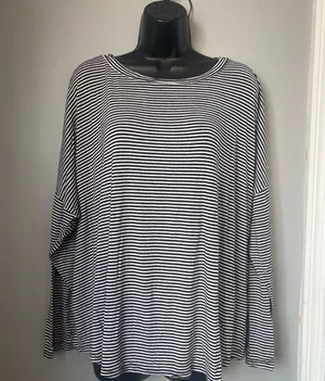 Loft Classic Black and White Striped Long Sleeve Top size 16-18 thumbnail 1