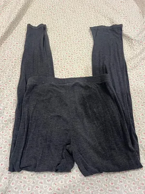 Black Lounge Yoga Pants with Small Hip Logo thumbnail 5