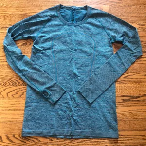 Lululemon Swiftly Tech Top Long Sleeve Indian Ocean thumbnail 1