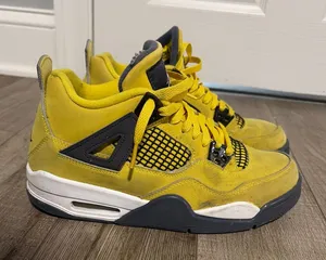 Jordan 4 Yellow Thunder thumbnail 1
