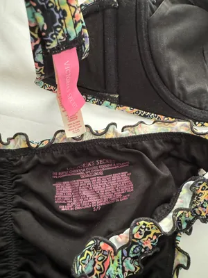 Victoria's Secret Bikini thumbnail 3