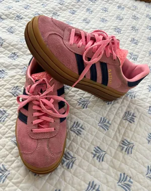 Adidas Gazelle Sneakers Pink Suede thumbnail 1
