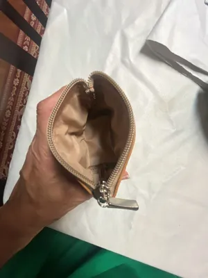 Gold Metallic Textured Leather Coin Purse thumbnail 5