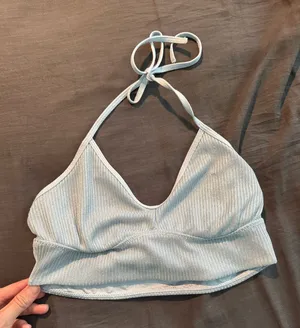 Sparkly Aerie top thumbnail 1