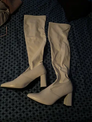 Size 11 white knee high chunky heel boots thumbnail 8
