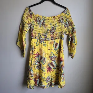 Farm Rio Bria Smocked Dress Anthropologie Size S Petite Yellow Tropical Floral thumbnail 5