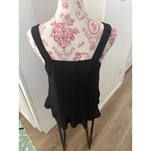 Banana Republic Black V-Neck Double Layer Tank Top Sleeveless XS/S Relaxed Fit thumbnail 3