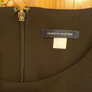 Tommy Hilfiger Red/Black Dress Size 12 thumbnail 5