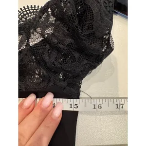 NWT BB Dakota Black Lace Trim Off Shoulder Cocktail Dress Size 2 Dark Fi‎ thumbnail 5