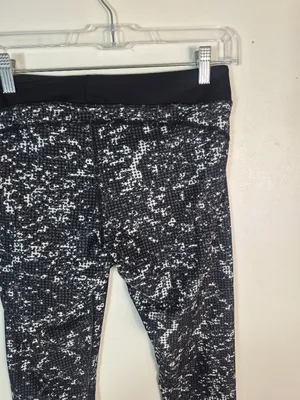 Under Armour Compression Heatgear Leggjngs Crop thumbnail 5
