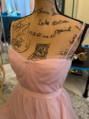 Stunning dress size S. 🩷 Pink thumbnail 8