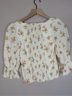 Reformation Ana Ruffled Floral Blouse in Mildred size 6 $148 thumbnail 10